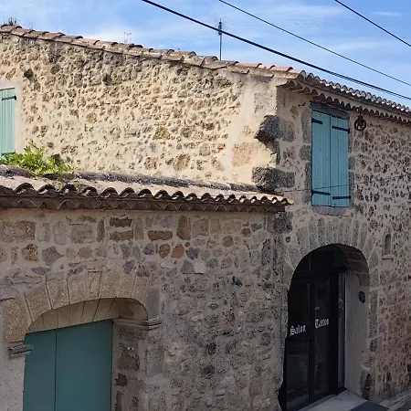 Dans Maison Entre Et Riviere Saint-Pargoire