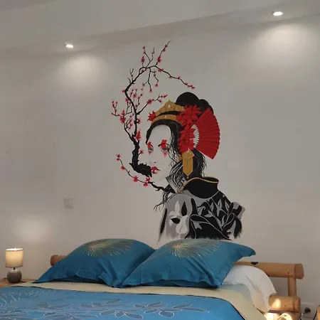 Pensión Dans Maison Entre Et Riviere