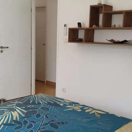 Pensión Dans Maison Entre Et Riviere 3*
